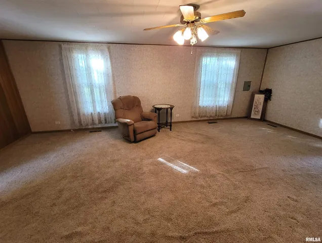 $95,000 | 405 St Clair Street, Odin, IL 62870