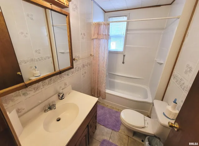 $95,000 | 405 St Clair Street, Odin, IL 62870