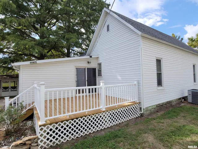 $95,000 | 405 St Clair Street, Odin, IL 62870