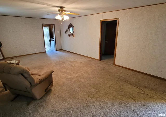 $95,000 | 405 St Clair Street, Odin, IL 62870