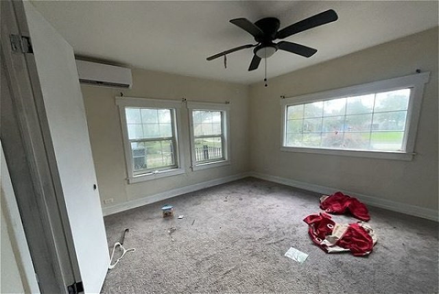 201 East 6th Street Alice, TX 78332 - Photo 5 of 6 a living room with furniture and a window