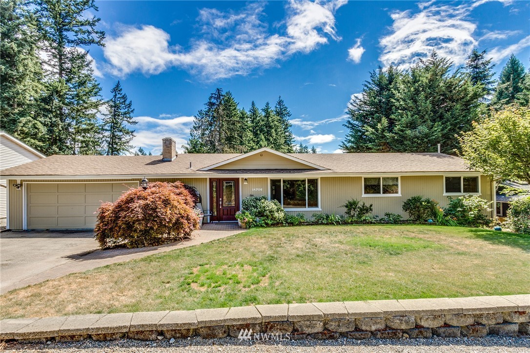 14706 167th Place Southeast Renton, WA 98059 - Photo 2 of 25 Gallery Image 2
