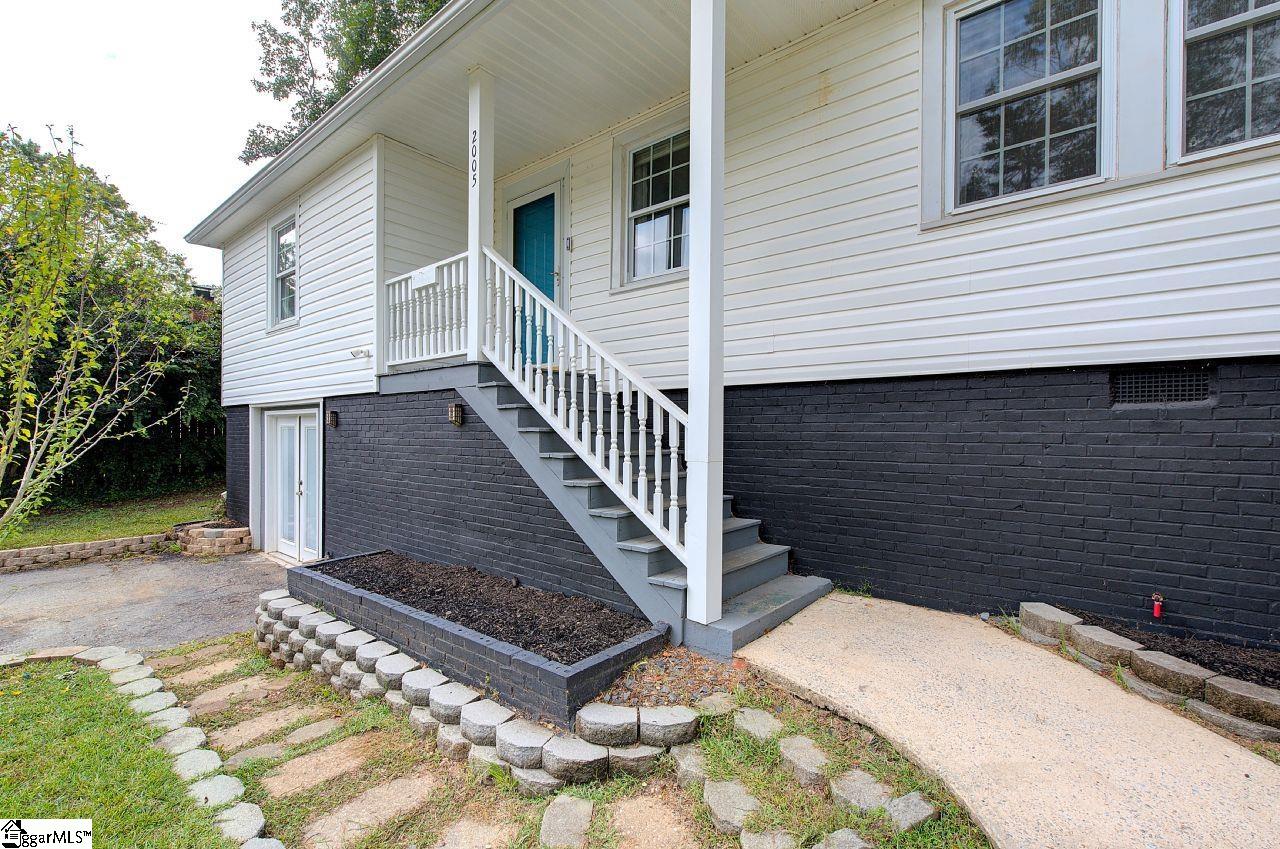 2005 Northview Avenue Anderson, SC 29625 - Photo 2 of 30