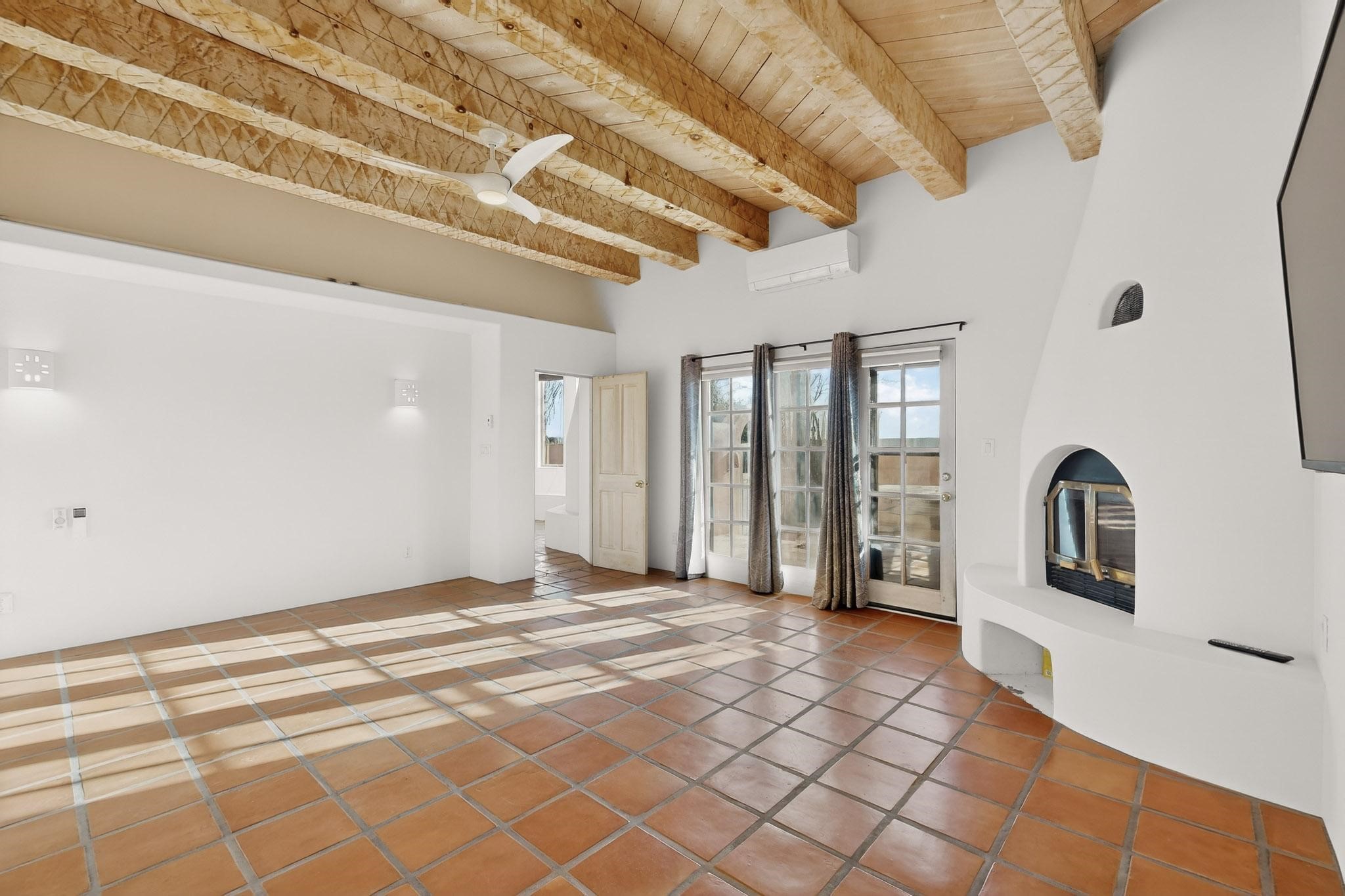 33 Moya Loop Santa Fe, NM 87508 - Photo 19 of 64