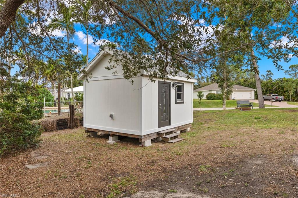 8197 Anhinga Road Fort Myers, FL 33967 - Photo 28 of 30 Gallery Image 28