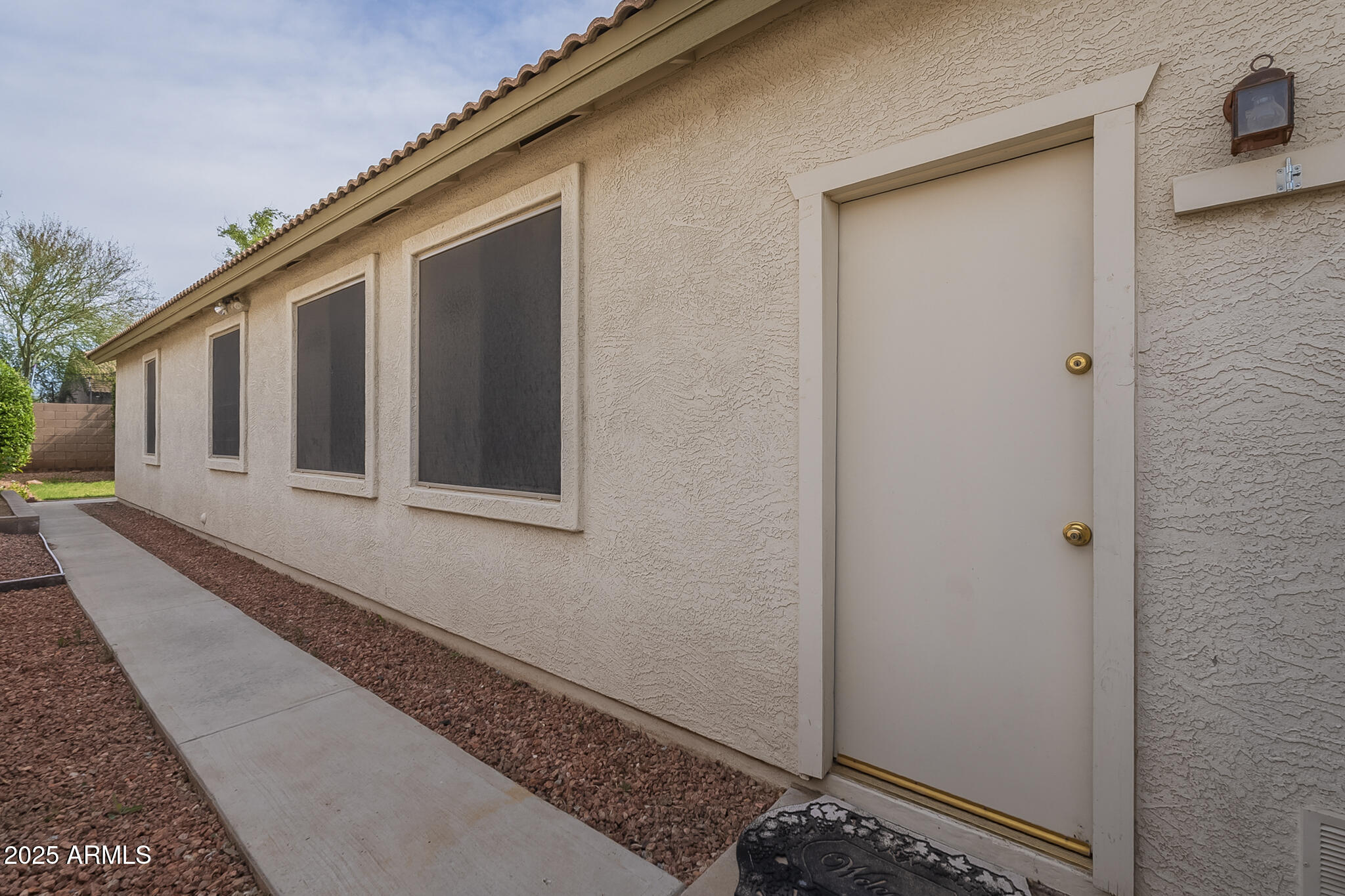 15902 West Hearn Road Surprise, AZ 85379 - Photo 24 of 73 Hearn-60