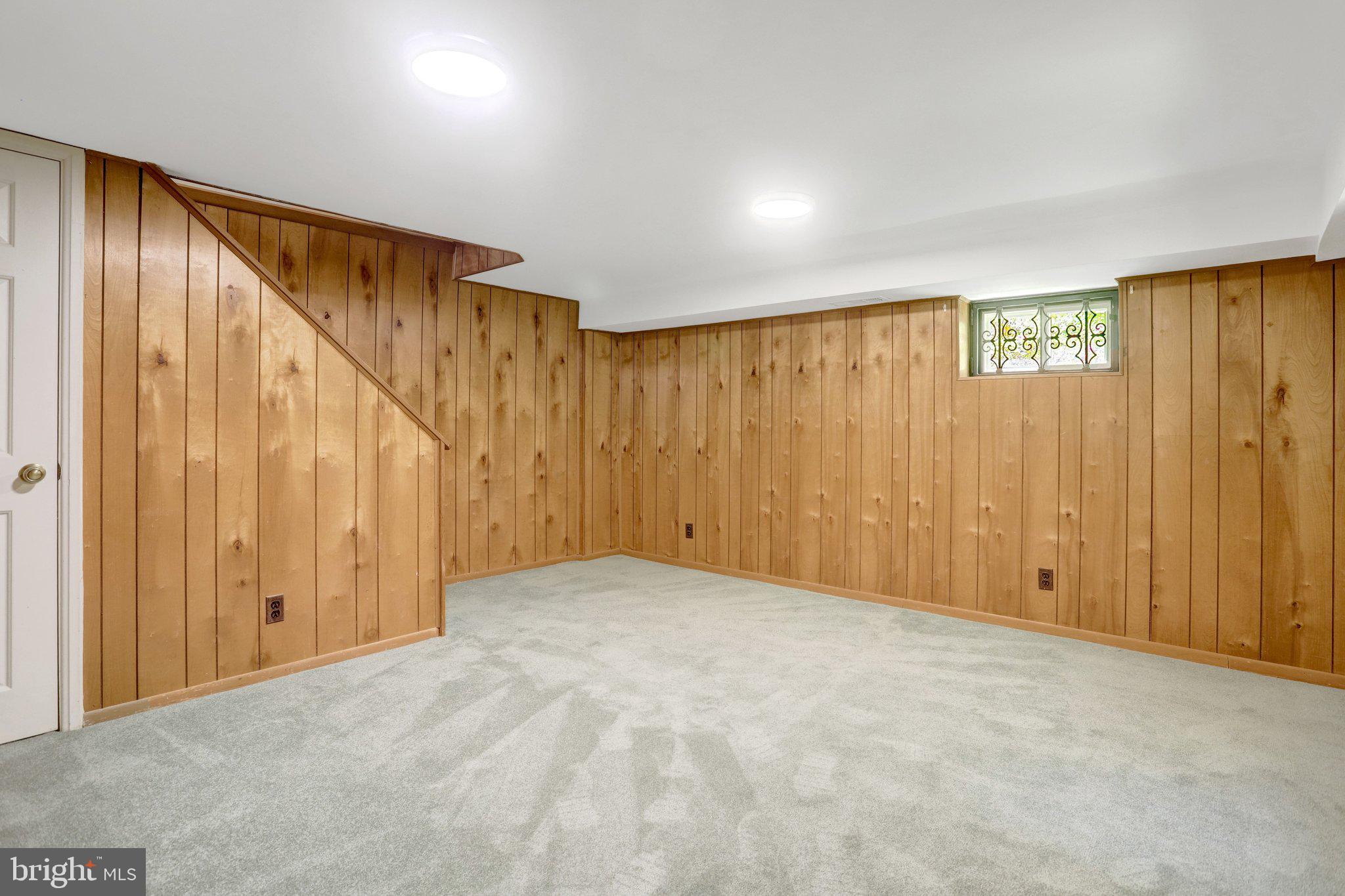 4837 27th Road South Arlington, VA 22206 - Photo 26 of 34 a view of an empty room
