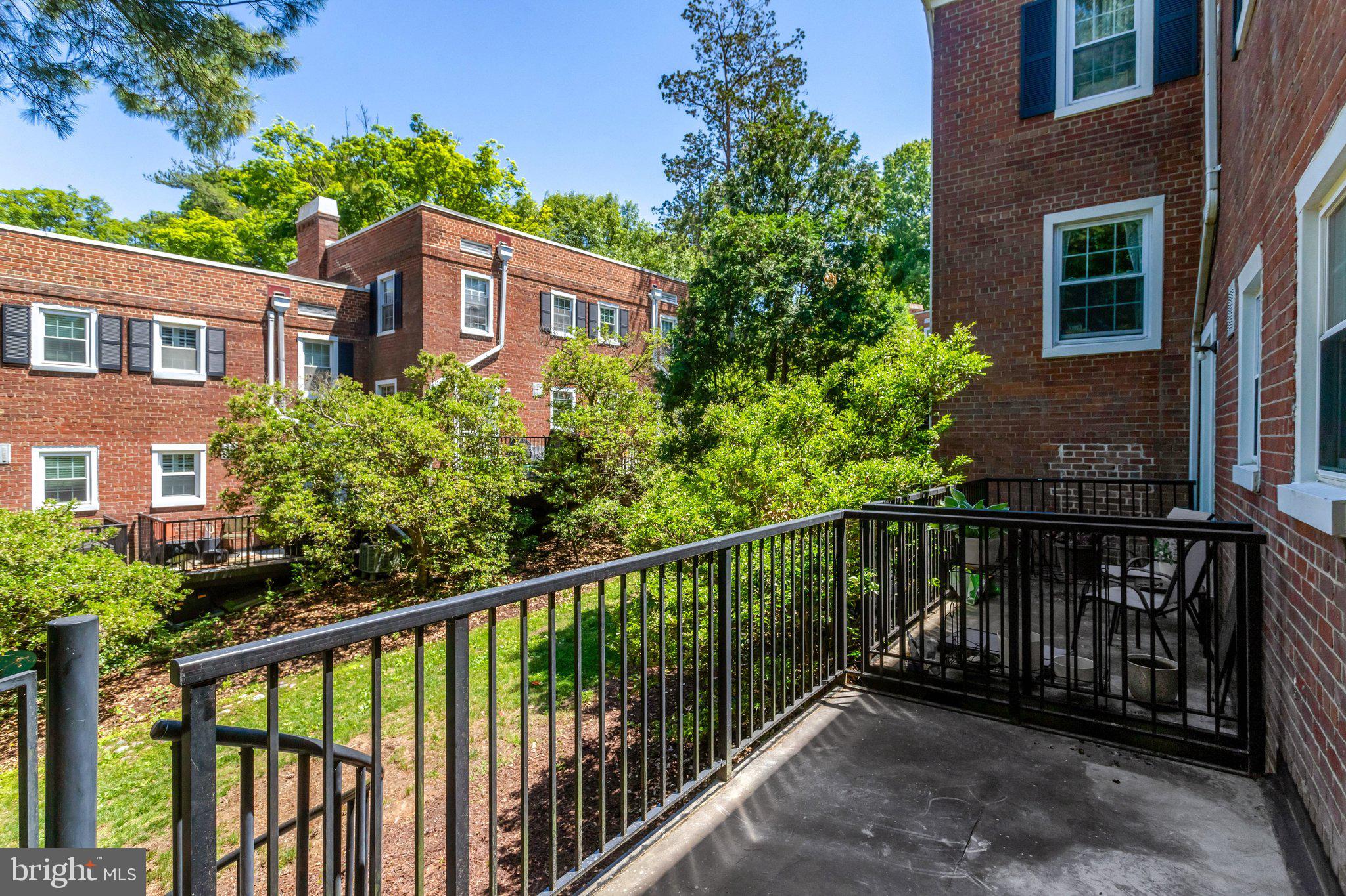 4837 27th Road South Arlington, VA 22206 - Photo 33 of 34 a view of a brick house with a large window