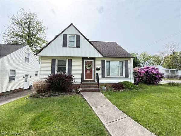 $175,000 | 5036 Claremont Boulevard, Cleveland, OH 44125