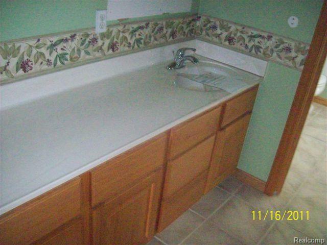 2588 Kronner Road Columbus, MI 48063 - Photo 13 of 18 13.jpg