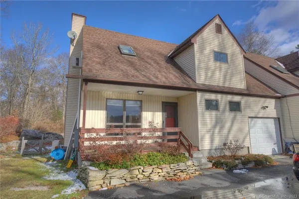 $2,500 | 20 Pons Road, Unit 20, Groton, CT 06355