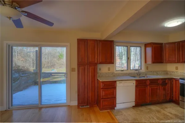 $2,500 | 20 Pons Road, Unit 20, Groton, CT 06355