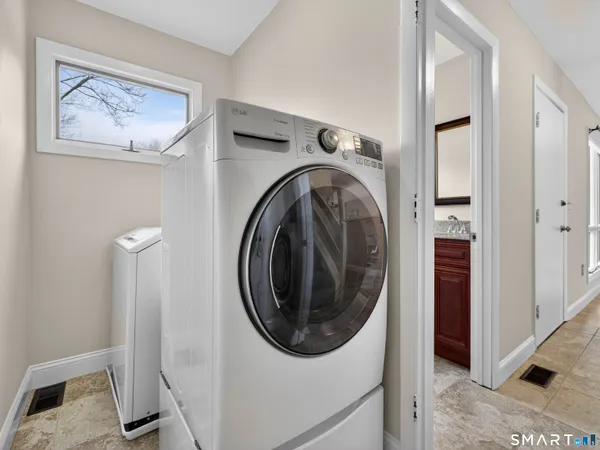 $2,500 | 20 Pons Road, Unit 20, Groton, CT 06355