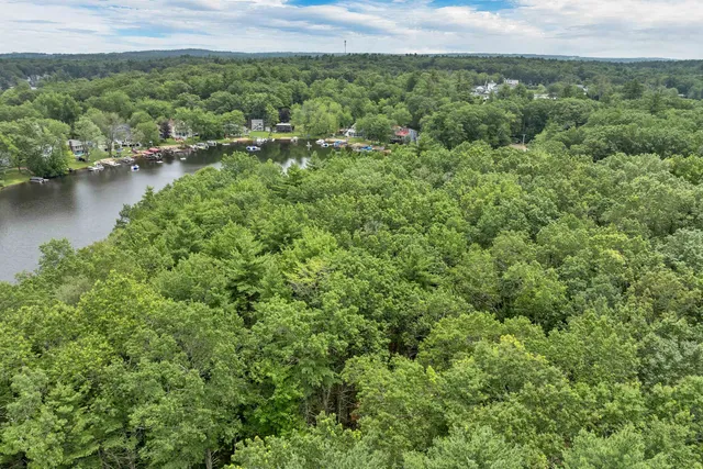 $794,900 | 19 Whitney Grove Road, Derry, NH 03038