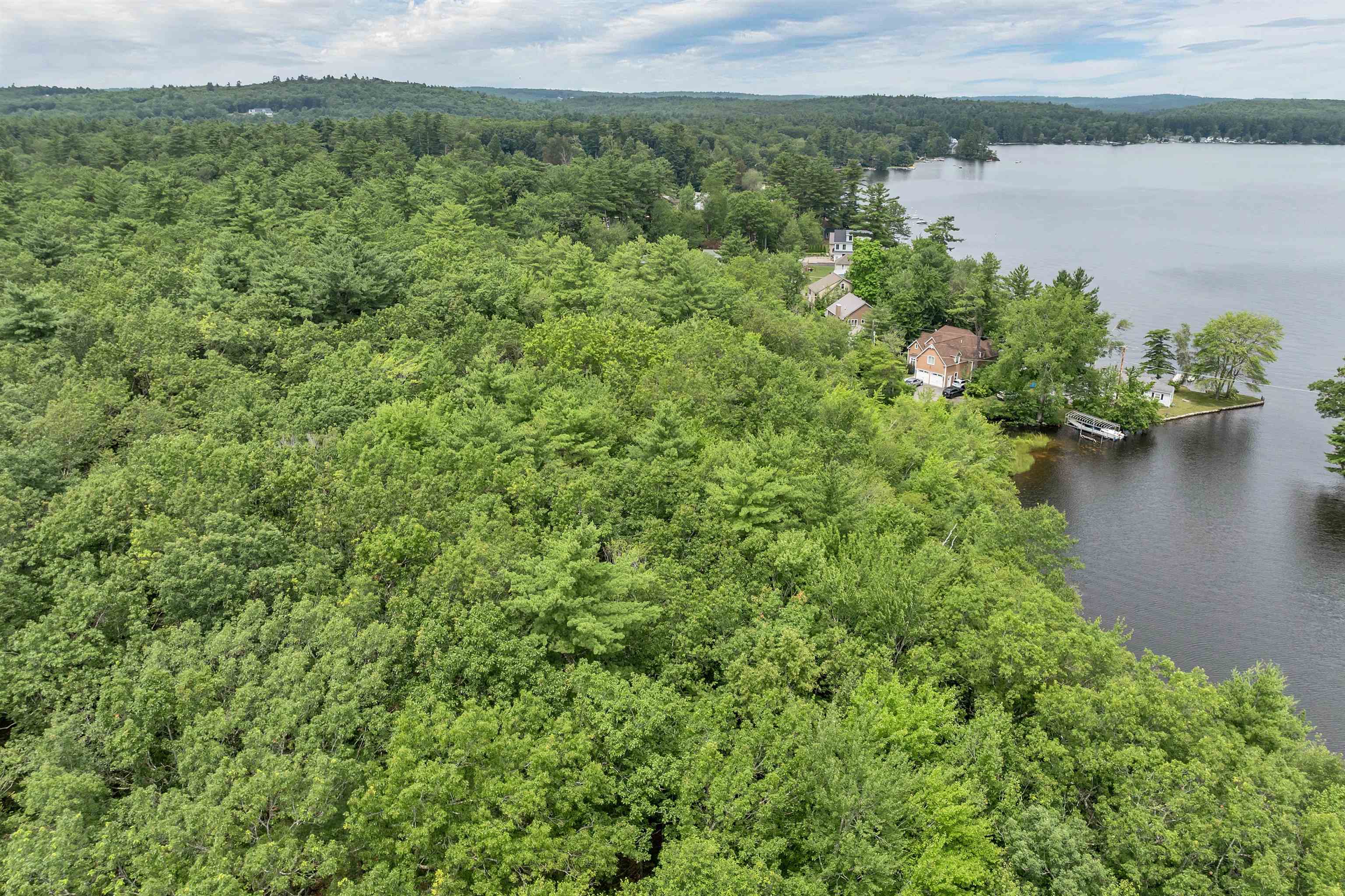 19 Whitney Grove Road Derry, NH 03038 - Photo 17 of 35