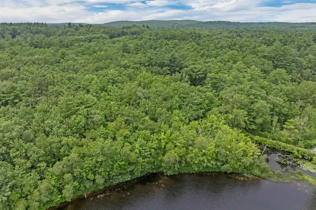 $794,900 | 19 Whitney Grove Road, Derry, NH 03038