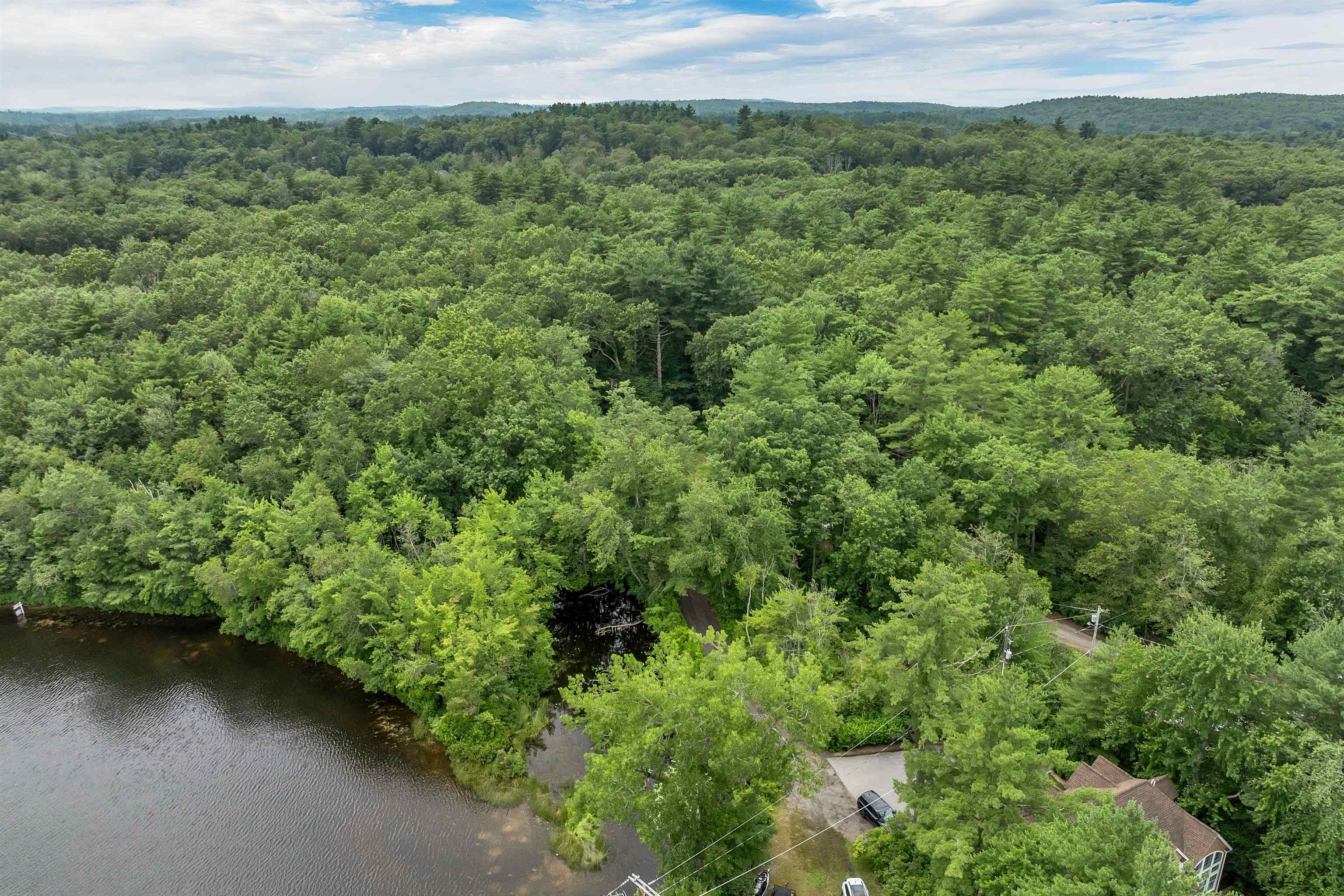 19 Whitney Grove Road Derry, NH 03038 - Photo 21 of 35