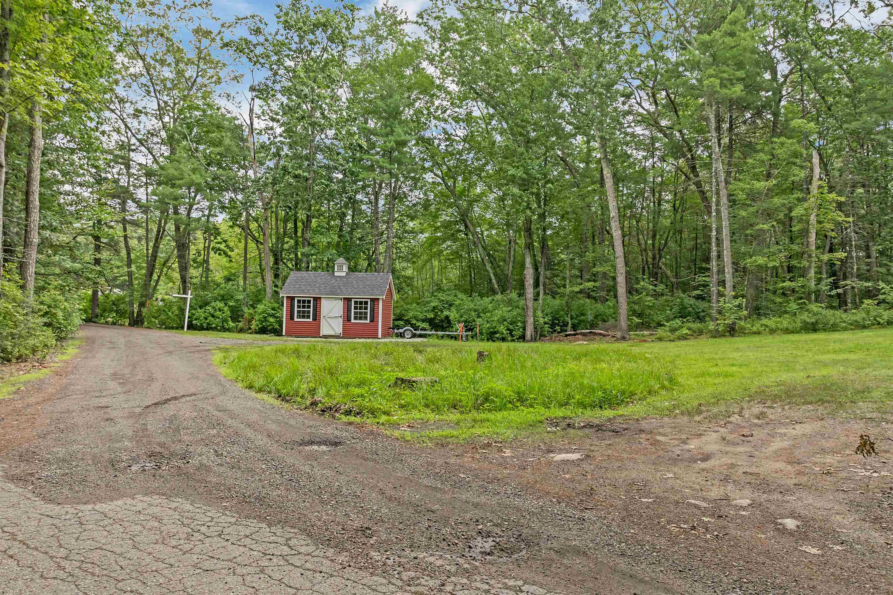 19 Whitney Grove Road Derry, NH 03038 - Photo 30 of 35