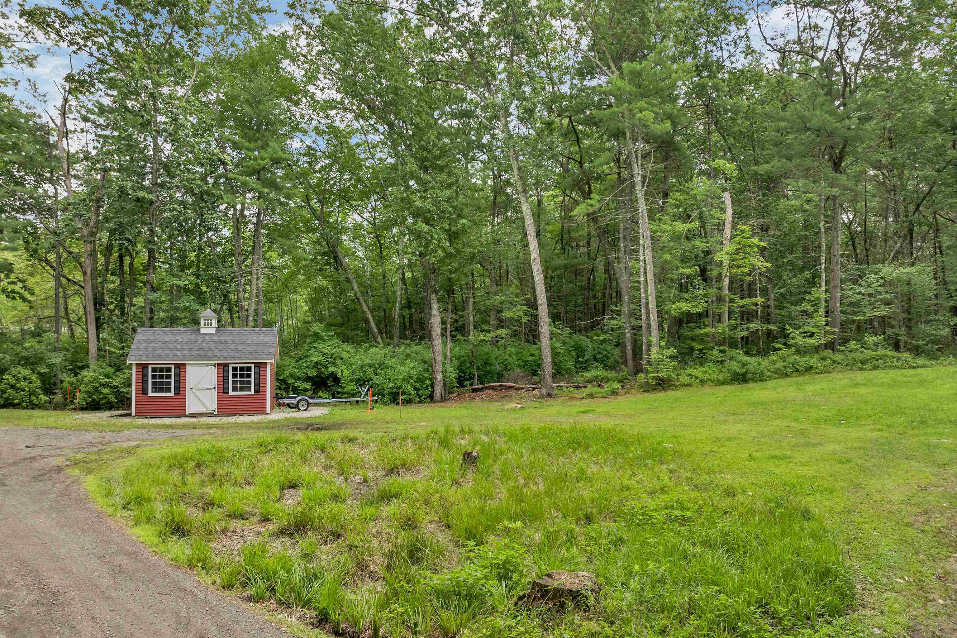 19 Whitney Grove Road Derry, NH 03038 - Photo 32 of 35