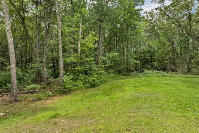$794,900 | 19 Whitney Grove Road, Derry, NH 03038