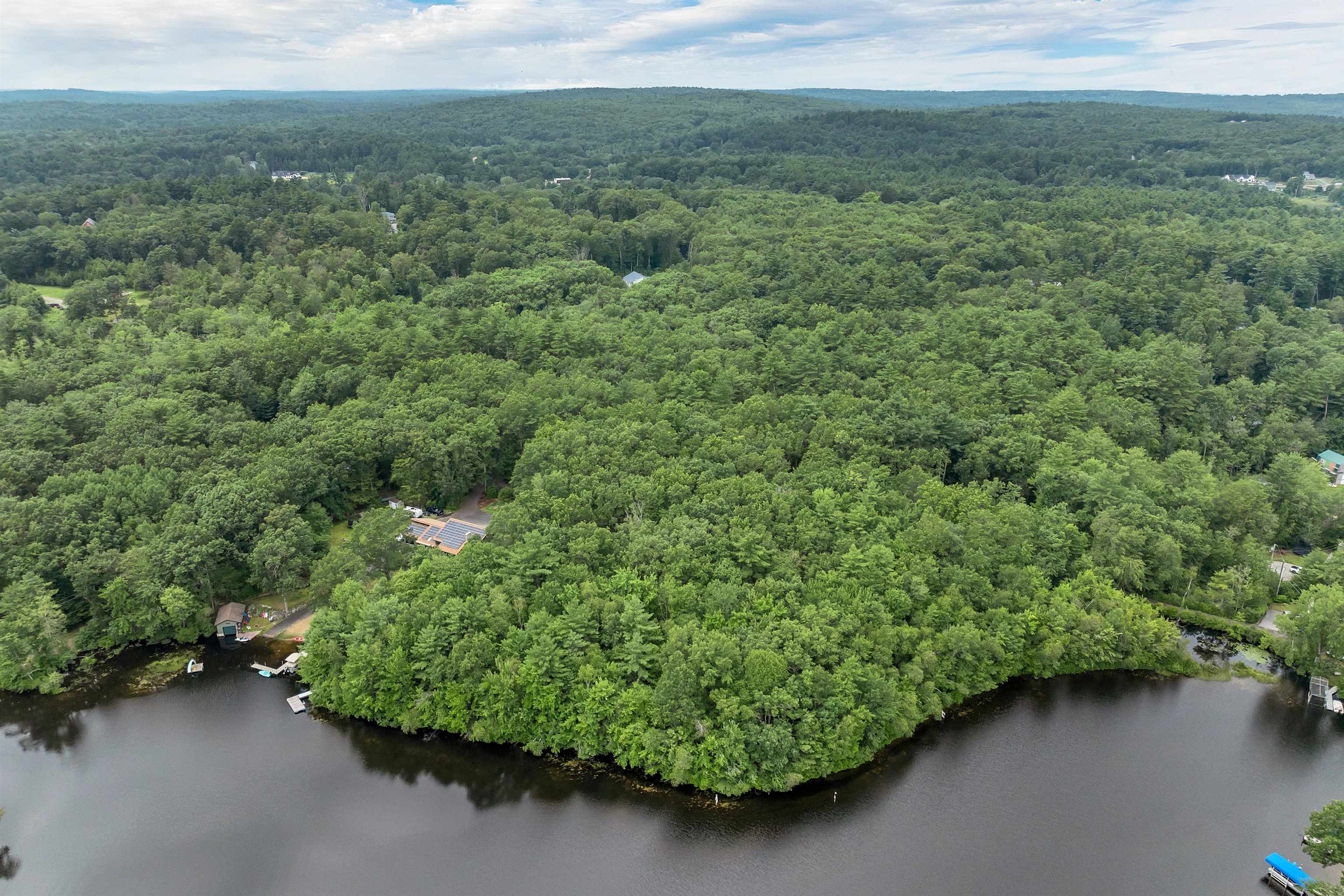 19 Whitney Grove Road Derry, NH 03038 - Photo 4 of 35