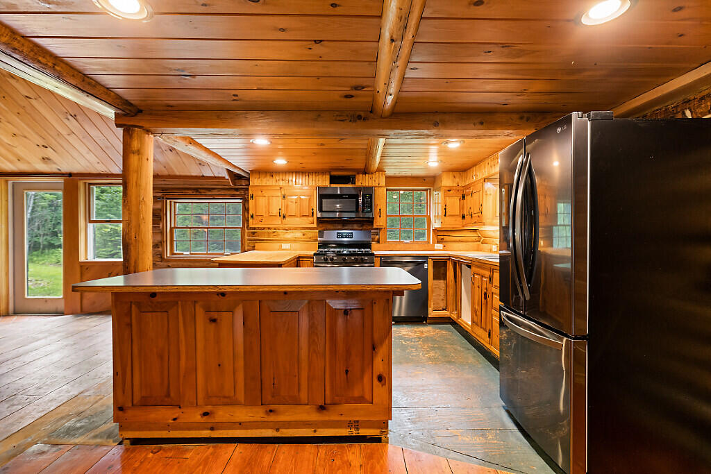 133 Glenn Harris Road New Sharon, ME 04955 - Photo 15 of 47