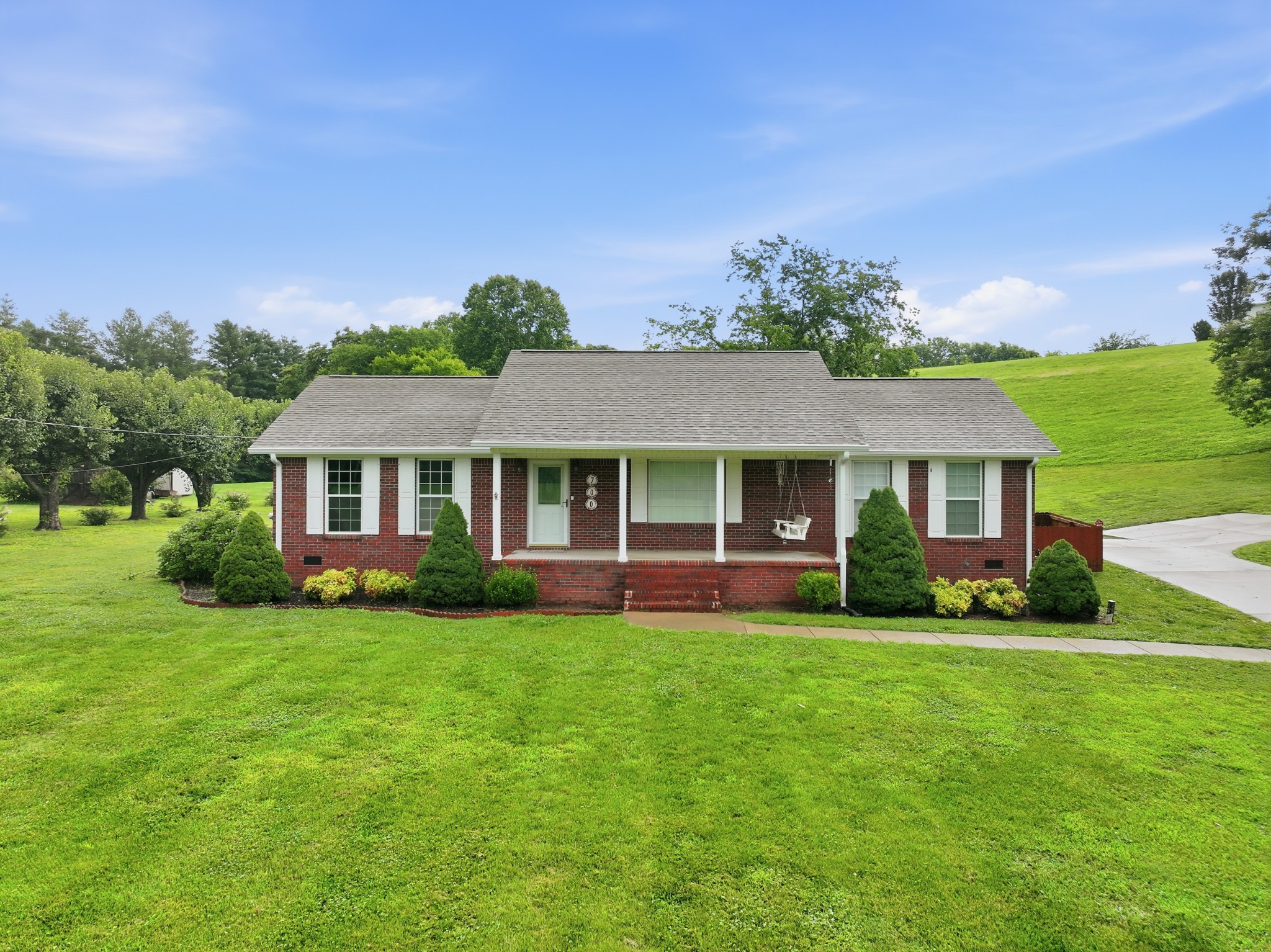 700 Sleepy Hollow Road Pulaski, TN 38478 - Photo 4 of 29 Gallery Image 4