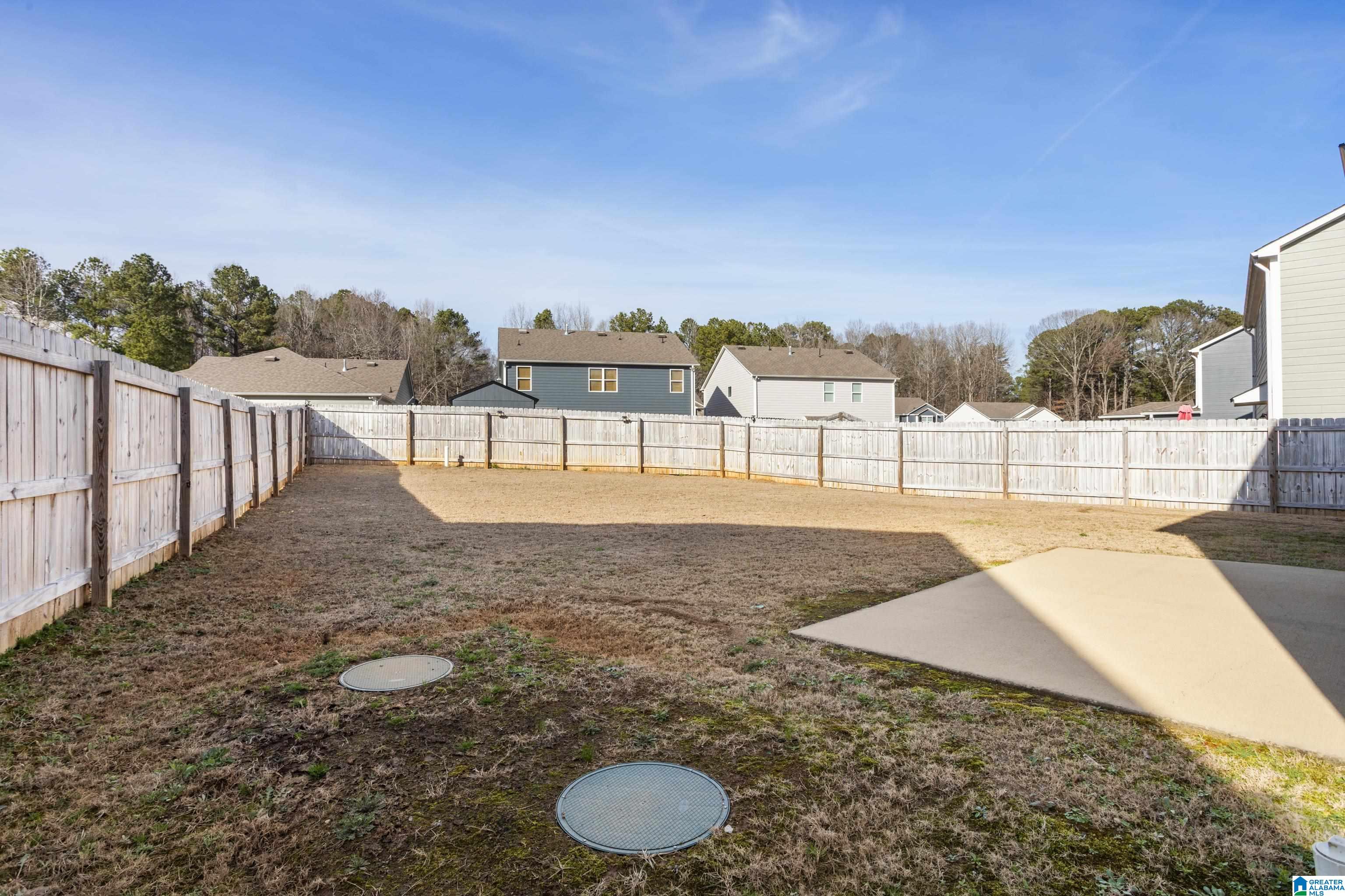 859 Valley Circle Leeds, AL 35094 - Photo 28 of 37