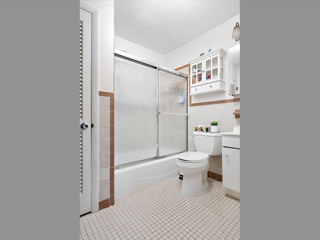 38 Old Post Road Westerly, RI 02891 - Photo 13 of 25