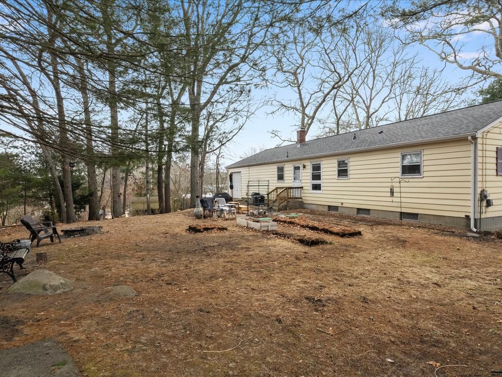 38 Old Post Road Westerly, RI 02891 - Photo 20 of 25