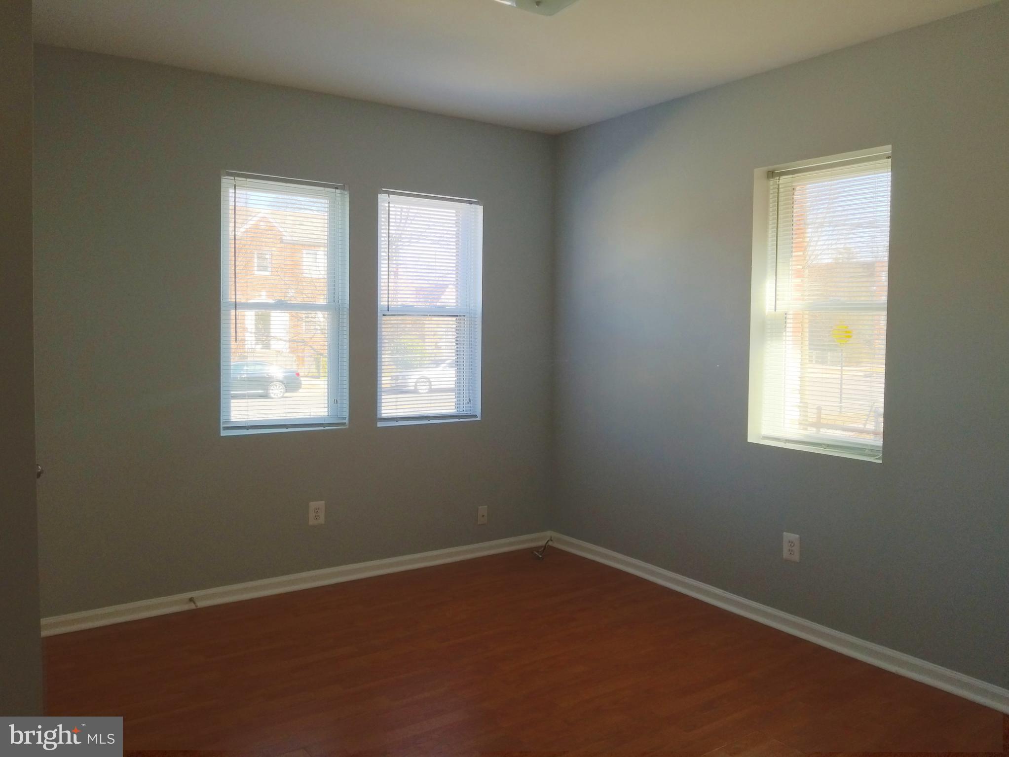 449 Mellon Street Southeast, Unit 1 Washington, DC 20032 - Photo 3 of 10 Living Room