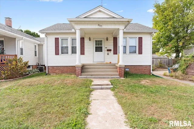 $159,900 | 2317 South 5th Street, Springfield, IL 62703