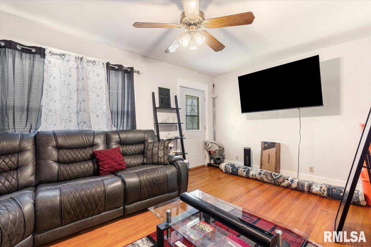 2317 South 5th Street Springfield, IL 62703 - Photo 3 of 39