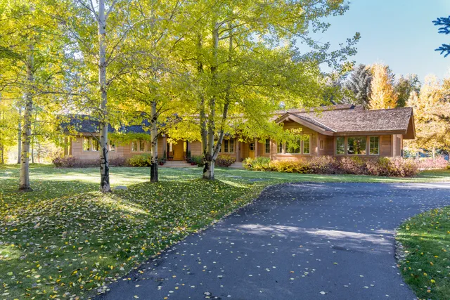 $3,225,000 | 101 Willow Road, Hailey, ID 83333