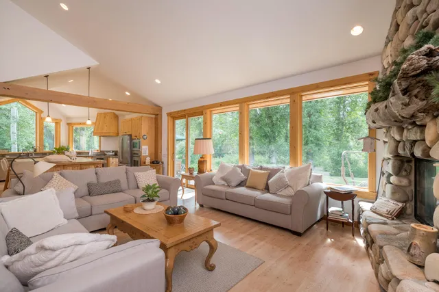 $3,225,000 | 101 Willow Road, Hailey, ID 83333