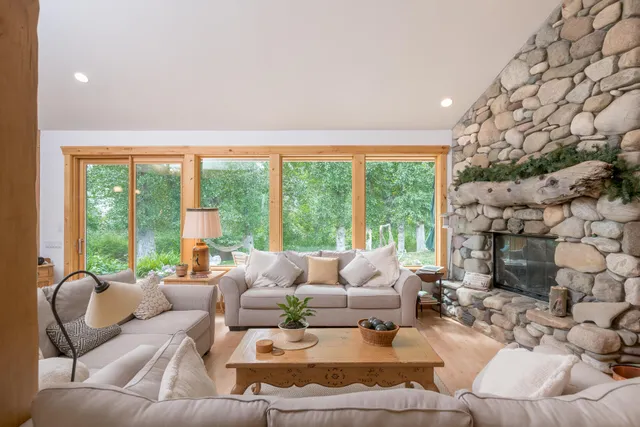 $3,225,000 | 101 Willow Road, Hailey, ID 83333