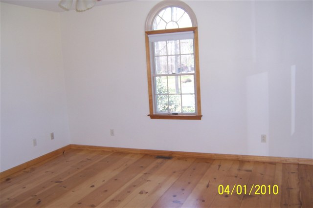 2413 East Tyger Bridge Road Greer, SC 29651 - Photo 6 of 6