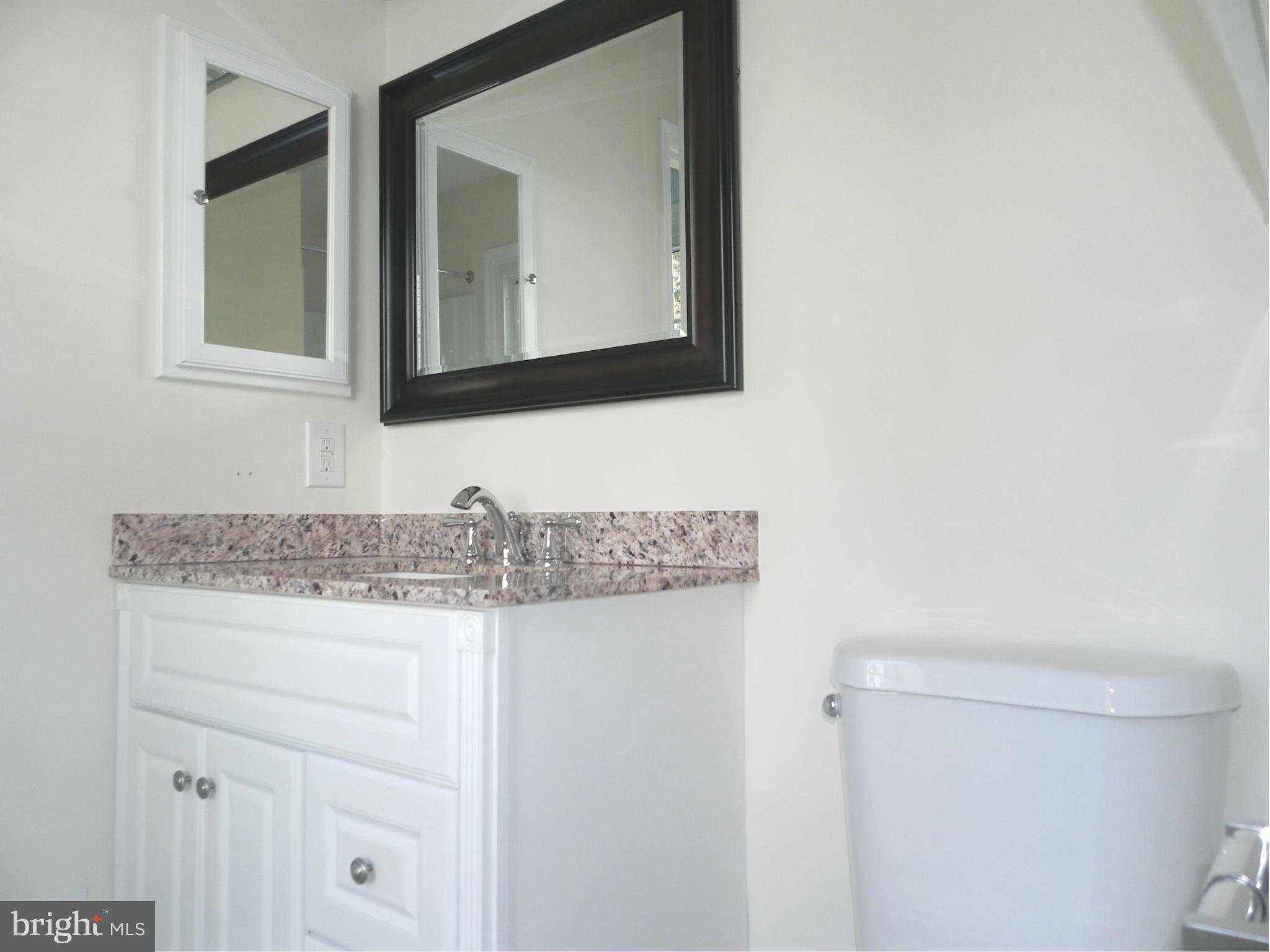 15 Redding Ridge Drive Gaithersburg, MD 20878 - Photo 13 of 30 Bath (Master)