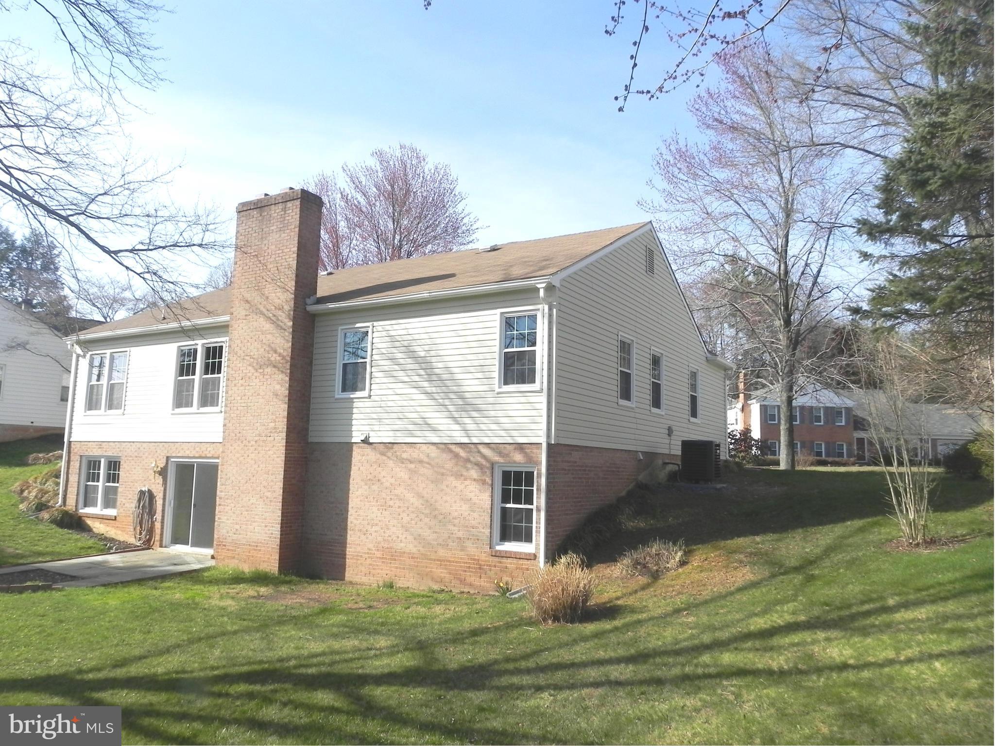 15 Redding Ridge Drive Gaithersburg, MD 20878 - Photo 28 of 30 Exterior (Rear)