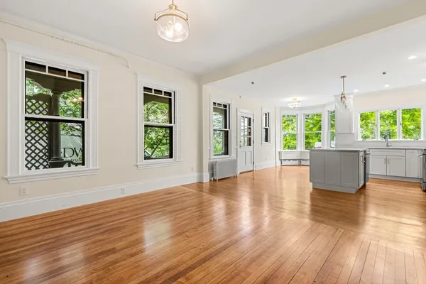 $619,000 | 18 Loring Avenue, Unit 1, Salem, MA 01970