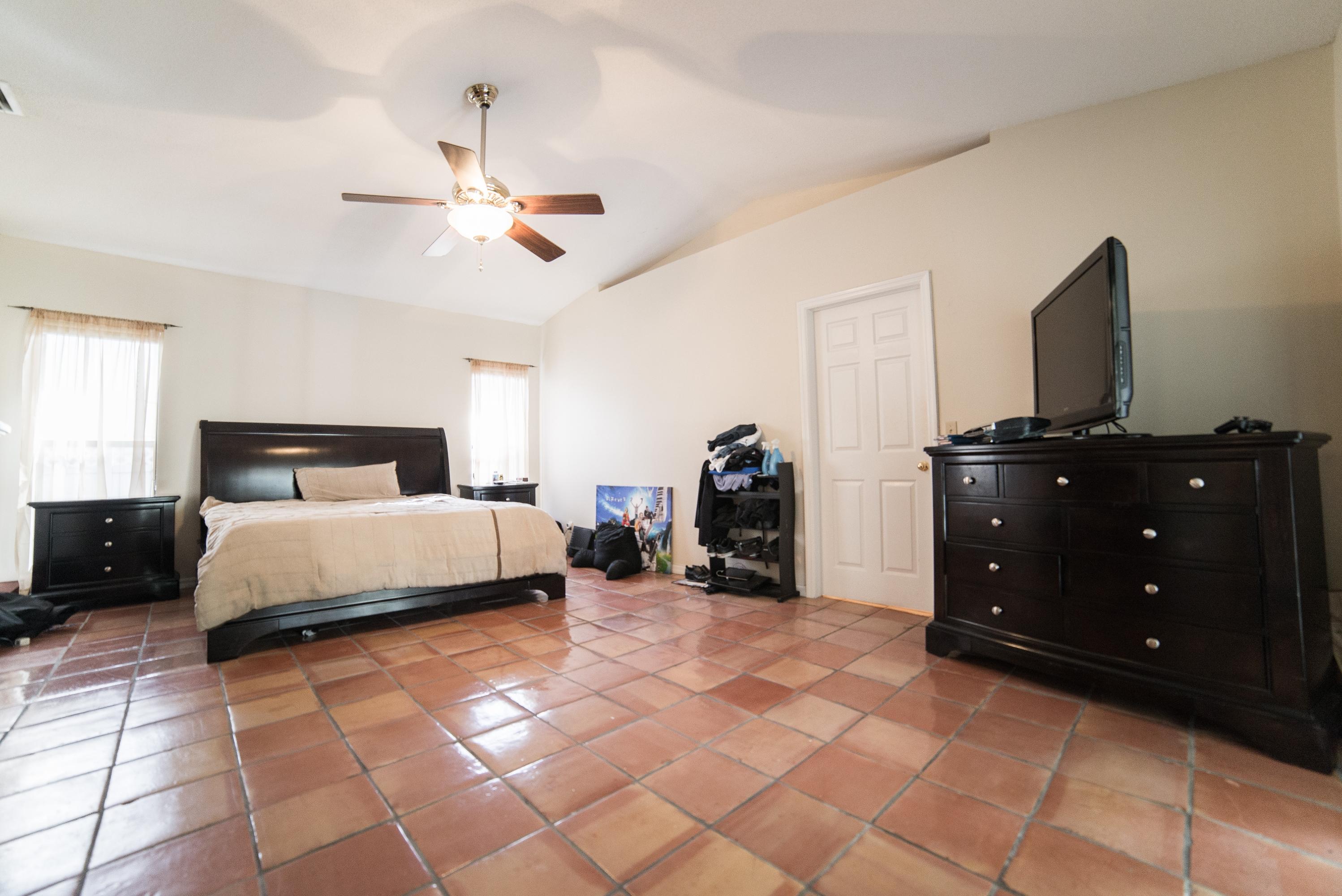 17746 Woodview Terrace Boca Raton, FL 33487 - Photo 42 of 44 master bed arch