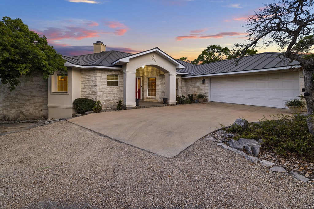 426 Treasure Hills Road South Kerrville, TX 78028 - Photo 40 of 58
