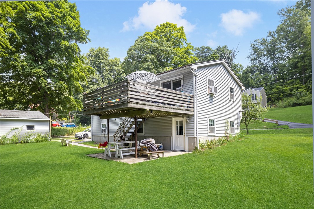 18 Birch Road Cumberland, RI 02864 - Photo 21 of 34 Exterior rear