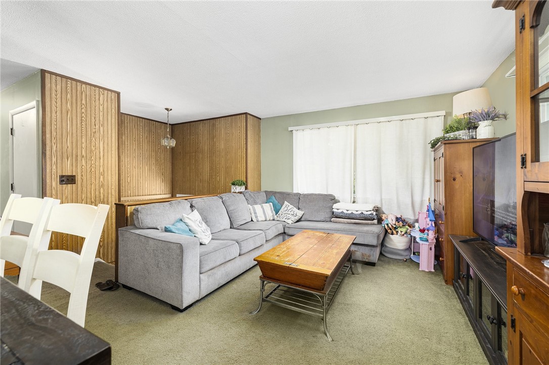 18 Birch Road Cumberland, RI 02864 - Photo 2 of 34 Main level living room