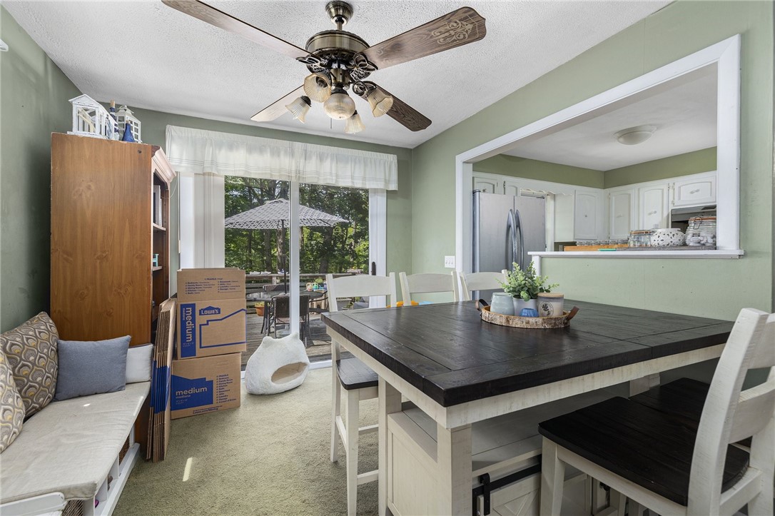 18 Birch Road Cumberland, RI 02864 - Photo 5 of 34 Main level dining area