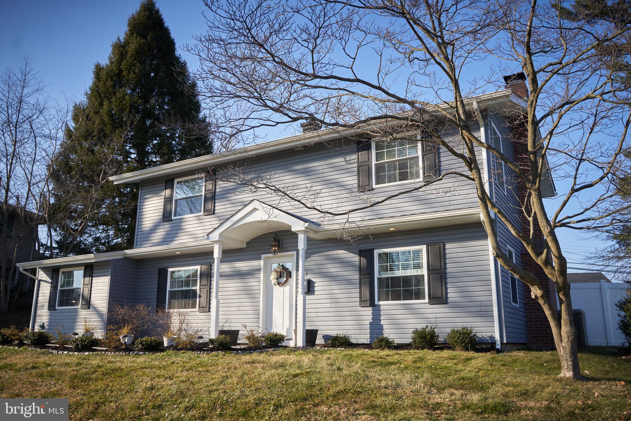 67 Turf Road Levittown, PA 19056 - Photo 1 of 33