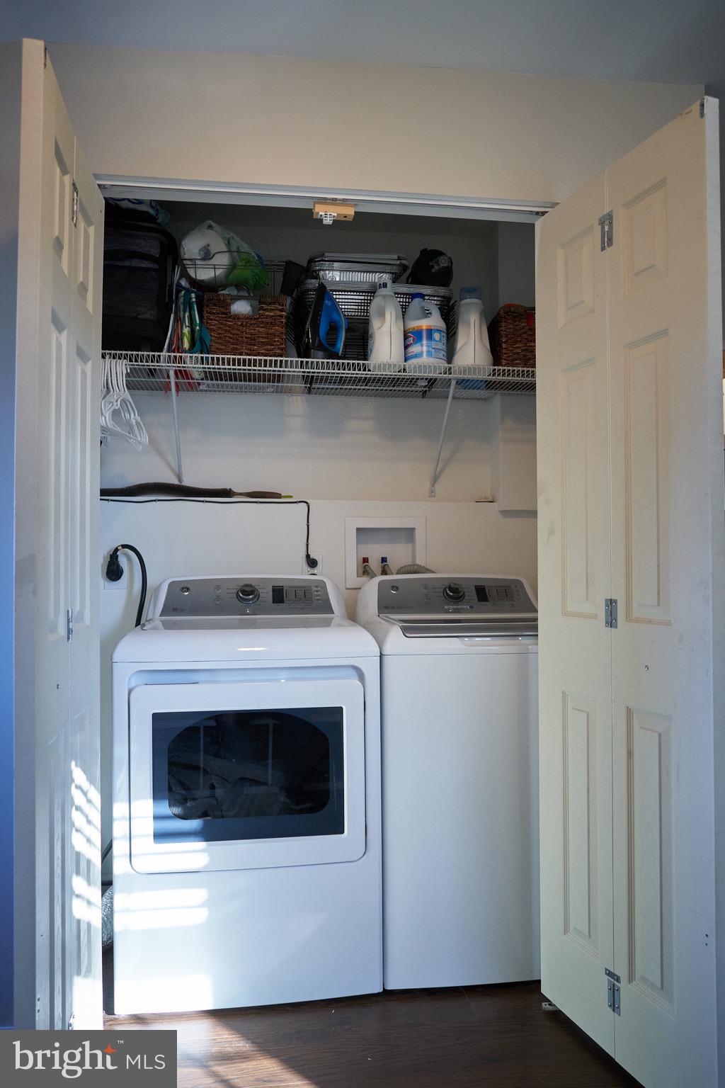 67 Turf Road Levittown, PA 19056 - Photo 18 of 33 Main Floor Laundry