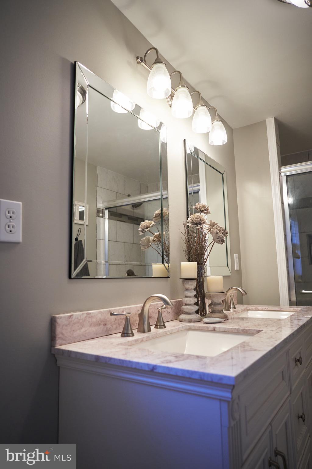 67 Turf Road Levittown, PA 19056 - Photo 25 of 33 Ensuite Bathroom