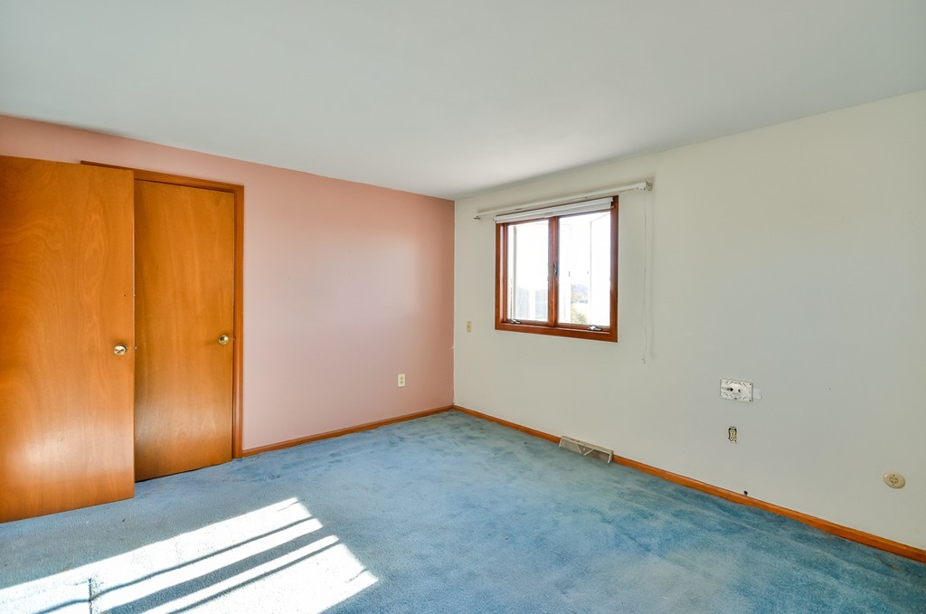 154 Whitehall Road Amesbury, MA 01913 - Photo 19 of 30 Gallery Image 19