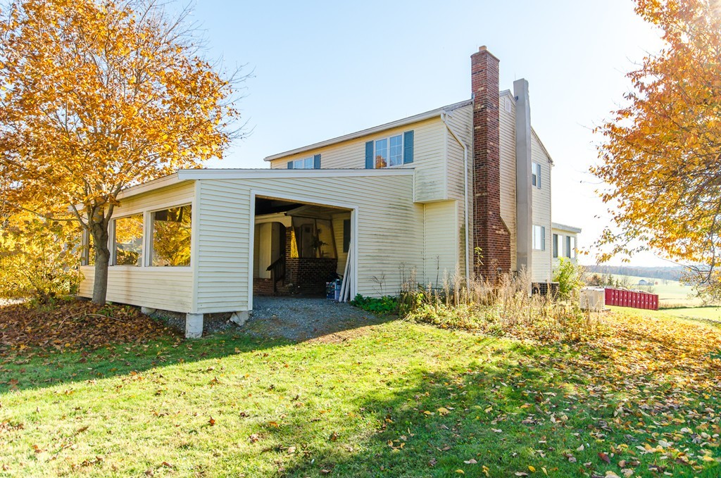 154 Whitehall Road Amesbury, MA 01913 - Photo 21 of 30 Gallery Image 21